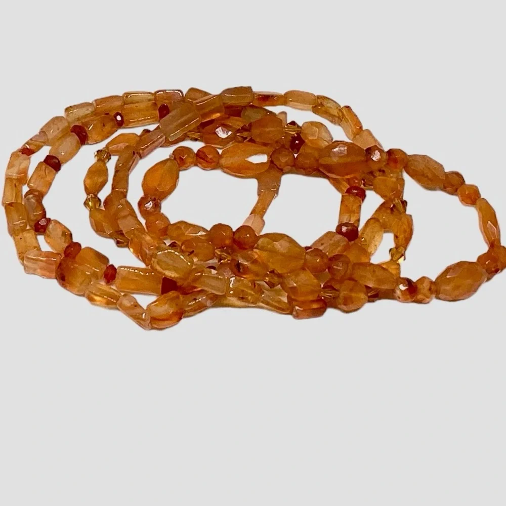 EUC 🍑 Lot 5 Gemstone Carnelian Bracelets